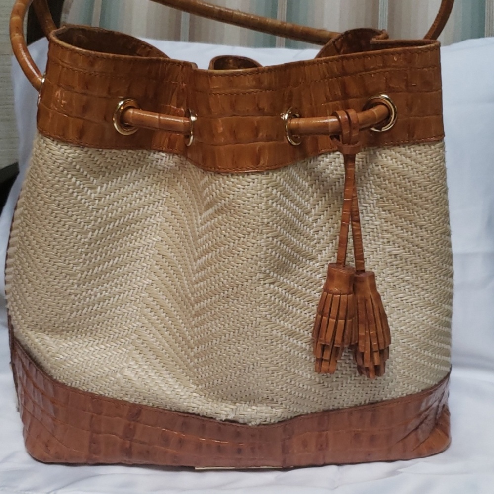 Brahmin medium Drawstring bag